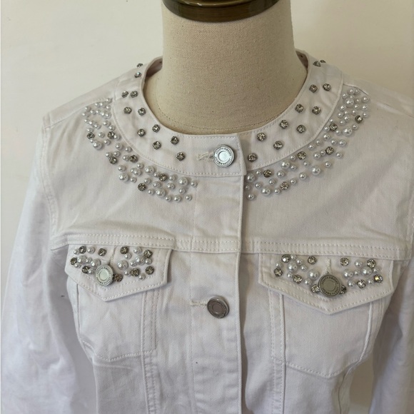 Joseph Ribkoff Vanilla Embellished Button-Down Bling Denim Jacket 241912 SZ M - Picture 4 of 8